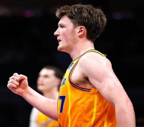 徐杰回归,广东宏远,后玩出新花,亚博体育,亚博体育官网,亚博体育app,亚博体育下载