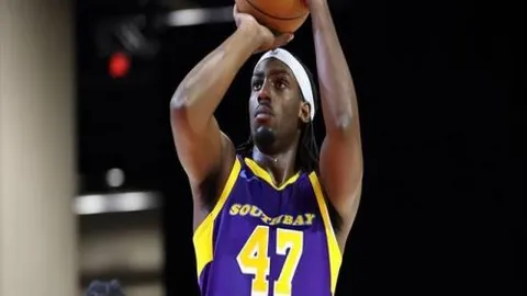 盧卡庫傷勢輕微提前歸隊切爾西，可能缺席對維拉的比賽